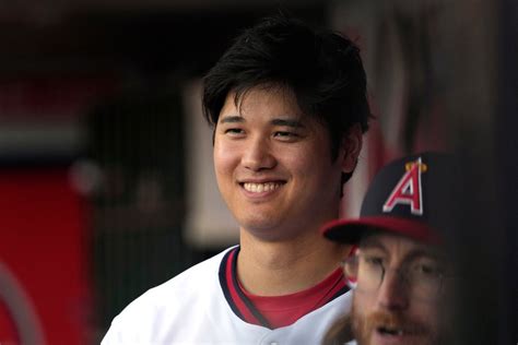 Shohei Ohtani's Dodger jerseys are selling out fast